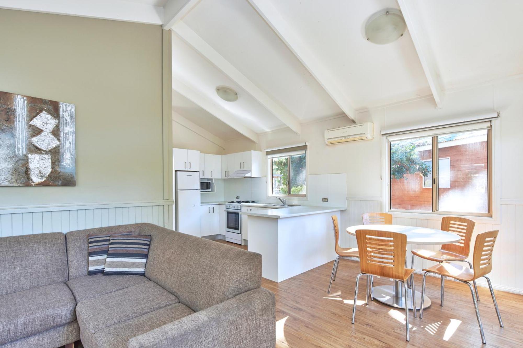 Nrma Ocean Beach Holiday Resort Umina Beach Exterior photo